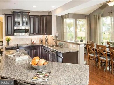 15609 Copper Beech Dr, Upper Marlboro, MD 20774 - photo 3