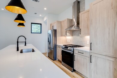 5609 Live Oak St unit 202, Dallas, TX 75206 - photo 7