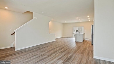 1938 Fauna Dr, Frederick, MD 21702 - photo 5