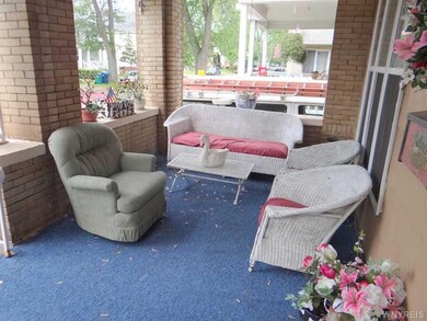 196 Amber St, Buffalo, NY 14220 - photo 2