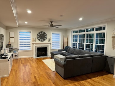 32 Overlook Dr, Danvers, MA 01923 - photo 6