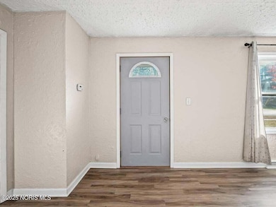 5404 Harschel Dr, Toledo, OH 43623 - photo 6