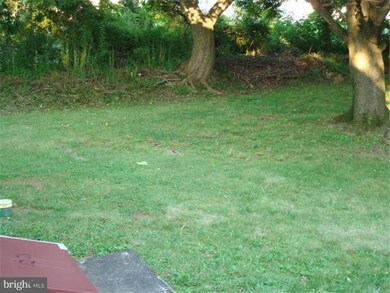 1264 James Rd, Pennsburg, PA 18073 - photo 6