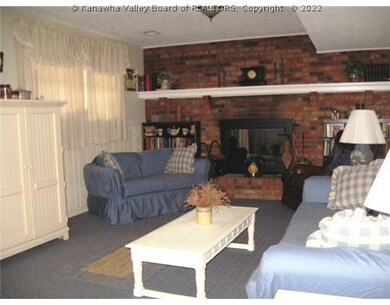 Den/Family/Great Room.