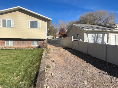 401 E 700 S, Roosevelt, UT 84066 - photo 2
