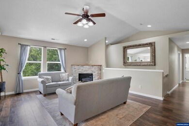 4308 Batting St NE, Keizer, OR 97303 - photo 6