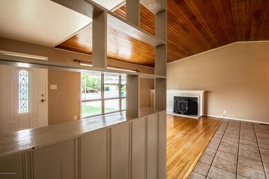 Living Room Built-Ins