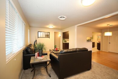 2108 Venus Way, Redding, CA 96002 - photo 2