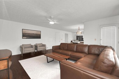 Realtor BethanyB 8049 Gladshire family 2