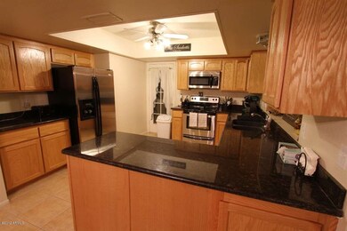 (3) Kitchen 1