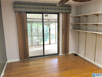 builder says .... close off door from kitchen, mak