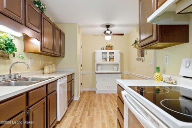 1403 Forest Park Rd-10