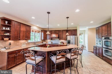 5111 Mintz Ln, Ellicott City, MD 21043 - photo 2