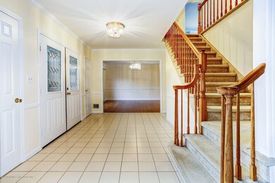 2 Candlelight Dr, Holmdel, NJ 07733 - photo 5