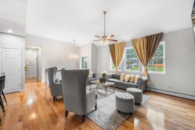 5 Oak Ridge Rd, Middletown, NY 10940 - photo 4