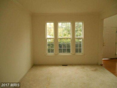 11802 Lilium Ln, Glenn Dale, MD 20769 - photo 4