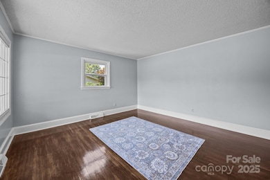 3422 Dublin Rd, Charlotte, NC 28208 - photo 5