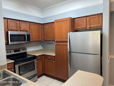 Montreux 1814 Kitchen1
