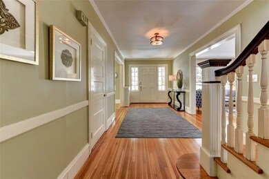 185 Taber Ave, Providence, RI 02906 - photo 3