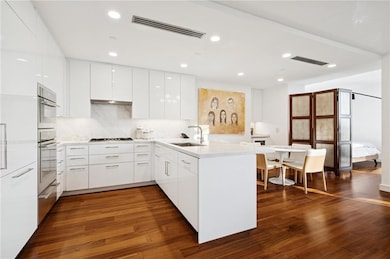 2 Canal St unit 2309, New Orleans, LA 70130 - photo 5