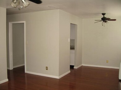 1910 Vermont St unit 4, Houston, TX 77019 - photo 7