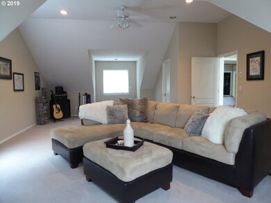 1567 NE 19th Loop, Canby, OR 97013 - photo 3