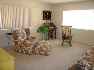 8061 Wesley Rd, Joshua Tree, CA 92252 - photo 3
