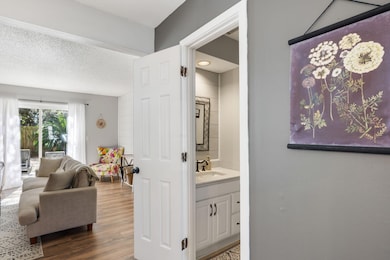 262 Stefan Dr unit 10F, Charleston, SC 29412 - photo 5