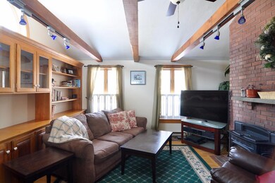 31 Packers Falls Rd, Newmarket, NH 03857 - photo 6