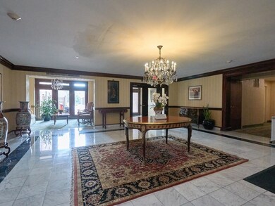 Hampton Place unit 306N, Chestnut Hill, MA 02467 - photo 2