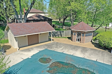 138 Mcarthur Ct, Anderson, IN 46012 - photo 5