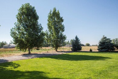 773 W 100 N, Blackfoot, ID 83221 - photo 6