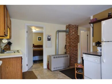 92 B St W unit B, Winooski, VT 05404 - photo 4