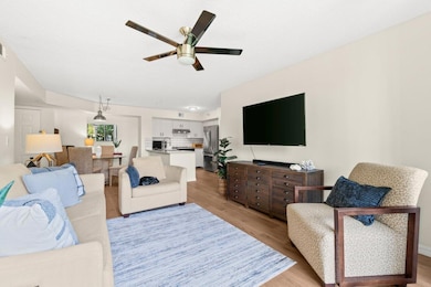 127 Yacht Club Way unit 206, Hypoluxo, FL 33462 - photo 4