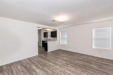 1503 Bobolink, Ennis, TX 75119 - photo 5