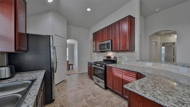 9995 Chimney Swift Ln, Conroe, TX 77385 - photo 4
