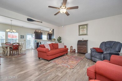 6-web-or-mls-#2868 - Jennifer Musto - 22