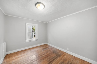 1423 33rd St, Des Moines, IA 50311 - photo 4