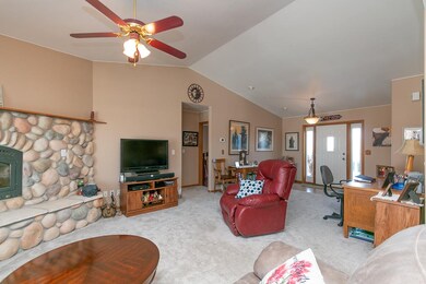 131 Pleasant View Dr, Cody, WY 82414 - photo 5