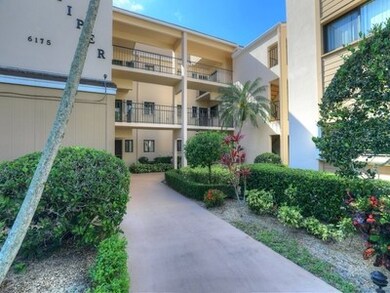 6175 S Mirror Lake Dr unit 204, Sebastian, FL 32958 - photo 2