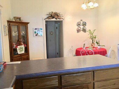 Breakfast bar