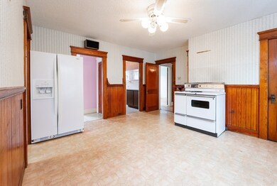 84 Farmland Rd, Lowell, MA 01850 - photo 5