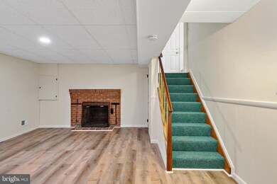 9705 Woodberry St, Lanham, MD 20706 - photo 6