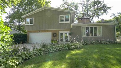 4204 Crestview Dr, Cedar Falls, IA 50613 - photo 3