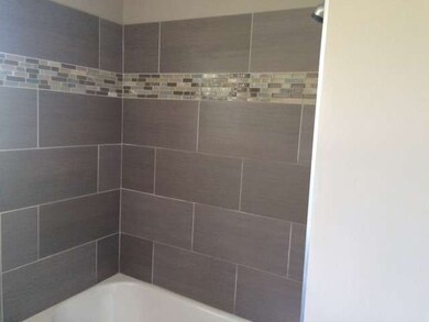 unlisted-address, Aurora, IL 60506 - photo 7