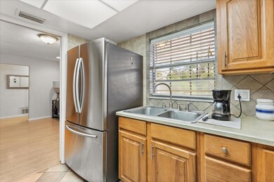 999 Eleanor Ave, Deltona, FL 32725 - photo 7