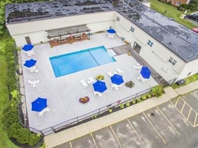 34 Maple Crest Cir unit C, Holyoke, MA 01040 - photo 4