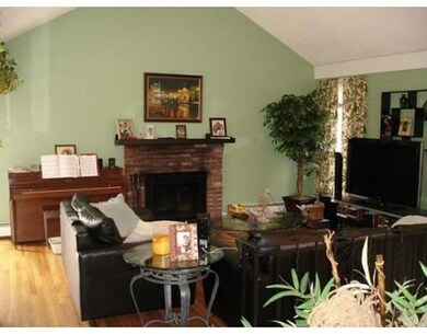 29 Vine St, Franklin, MA 02038 - photo 3