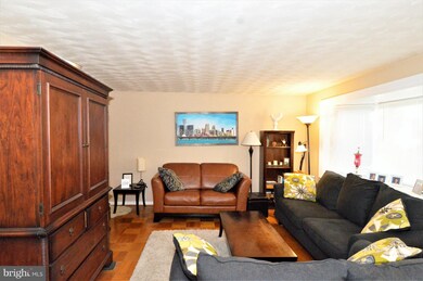 1008 Circle Dr, Halethorpe, MD 21227 - photo 7