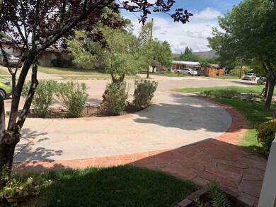 1802 Mountain View Ave unit 1, Alamogordo, NM 88310 - photo 5